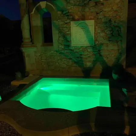 Maison Elegante A Villalier Avec Jacuzzi * Laprade (Charente)
